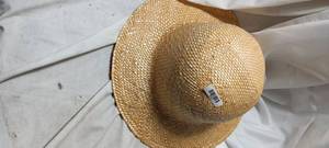 lot 2376 image: tan Woven Straw Sun Hat