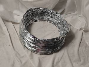 lot 2313 image: Flexible aluminum foil duct