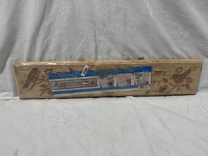 lot 2192 image: Carved wood - If mama aint happy...aint nobody happy