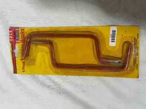 lot 2210 image: 4 Piece Ladder hooks