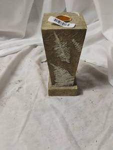 lot 2306 image: Decorative candle holder