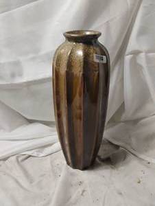 lot 2310 image: Tall ceramic vase