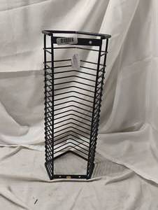 lot 2285 image: Taller Metal Desktop organizer