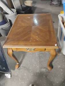 lot 2291 image: Small Wooden table