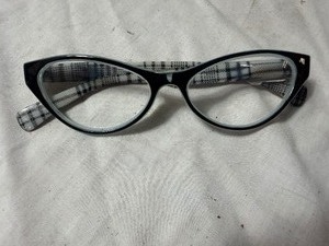 lot 2110 image: Misc Glasses