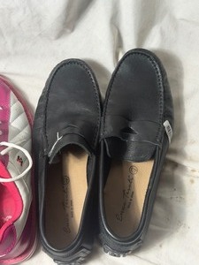 lot 2122 image: Misc Shoes