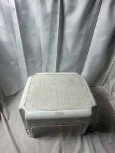 lot 2127 image: White step stool