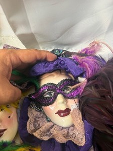 lot 2130 image: A lot of Vintage Porcelain jester dolls