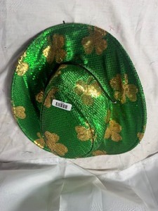 lot 2135 image: St Patrick day themed hat