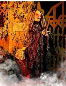 lot 43399 image: Animatronic Witch Halloween Decor Light-Up Red Eyes Cackling Sound no plastic chains