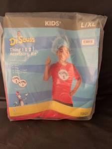 lot 8 image: NIB Dr. Seuss Thing 1 & 2 Accessory Kit Child Costume LXL