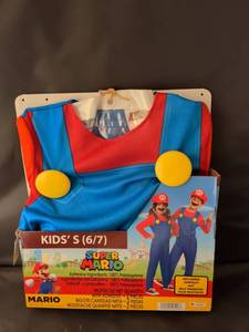 NIB Super Mario Kids Jumpsuit Costume Size S (6/7) with Hat and Self-Adhesive Mustache retails $34.95