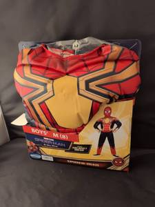 lot 18 image: NIB Marvel Spider-Man No Way Home Boys M (8) Padded Jumpsuit and Fabric Mask