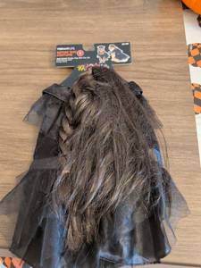 lot 43 image: Vibrant Life Gothic Chic Costume Size S 10-20 LB Dogs