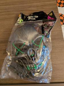 lot 48 image: Light Up Mask Skull with Green EL Wire