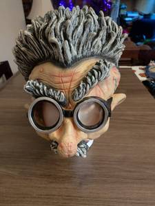 lot 65 image: 2002 mad scientist latex Halloween mask