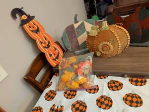 lot 74 image: Halloween Decorative Lot Pumpkin Witch Hat Fabric Leaves Wood