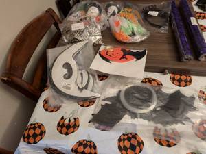lot 78 image: Halloween Bat Hanging Decorations New Hanging Decorations 12pack