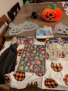 lot 87 image: Halloween Decoration Lot Skeleton Garland Stickers Pumpkin Spider Mask