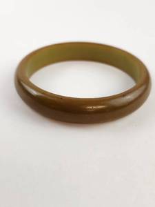 lot 107 image: Vintage Brown Bakelite Bangle