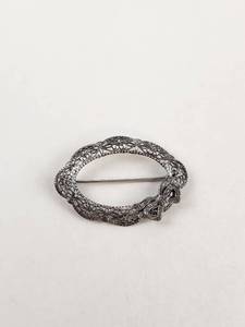lot 115 image: Vintage Sterling Silver Round Filigree Brooch with Bow