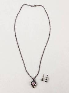lot 127 image: .925 Heart Pendant Necklace Pink Stone with Matching Earrings 20 4.9g