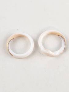 lot 156 image: Pair of Vintage Polished Shell Rings