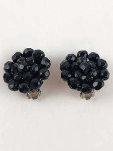 lot 157 image: Vintage Black Beaded Cluster Clip On Earrings Western Germany