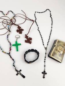 lot 233 image: Vintage Religious Jewelry Lot Necklaces Bracelets Crosses Pendants