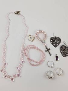 lot 244 image: Fashion Jewelry Lot 9 Pieces Rings Necklaces Bracelets Pendants Earrings Vintage to Now