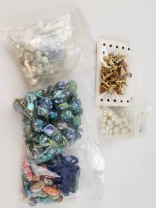 lot 283 image: Jewelry Craft Bead Lot Gold Spacers Round Iridescent Multi-Color
