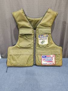 lot 964 image: Fishing Vest with Bass Anglers Sportsman Society and American Angler Patches