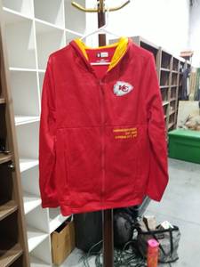 lot 995 image: Team Apparel Kansas City Chiefs NFL Full Zip Hoodie Red Yellow M