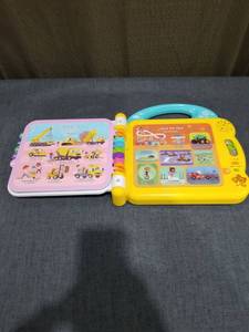lot 1042 image: LeapFrog 100 Things That Go Interactive Learning Device