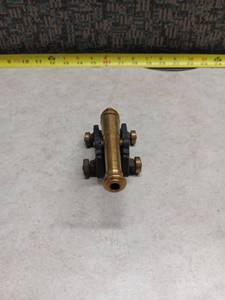 lot 3028 image: Old Fort Niagara Cannon Model Meco Brass Carriage