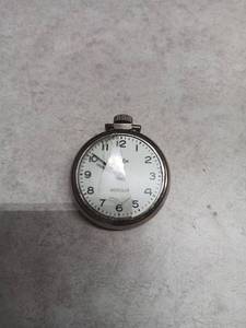 lot 3081 image: Westclox Bulls Eye Pocket Watch