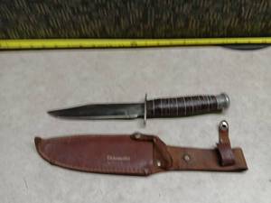 lot 3132 image: Globemaster Fixed Blade Knife with Sheath