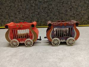 lot 3148 image: Circus Animal Cage Wagon Set 2 Piece Lot
