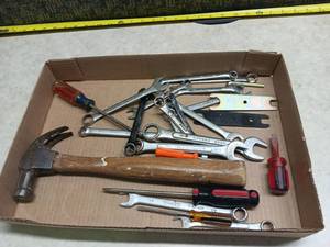 lot 3212 image: Hand Tool Lot Wrenches Hammer Screwdrivers Stanley