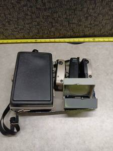 lot 3221 image: Vintage Camera Lot Vivitar HC 2000, Viewpoint, PN2011, Polaroid 583A Kit
