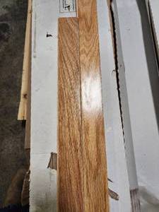 lot 125 image: 8-Boxes of 2 14x 34 Red Oak Natural Prefinished Hardwood Flooring (Approx. 192sf)