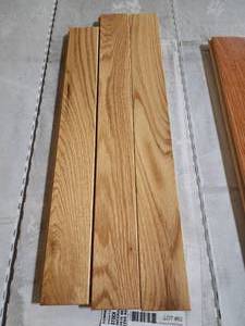 lot 92 image: 2-Boxes of 2 14x 34 Red Oak Natural Prefinished Hardwood Flooring (Approx. 48sf)