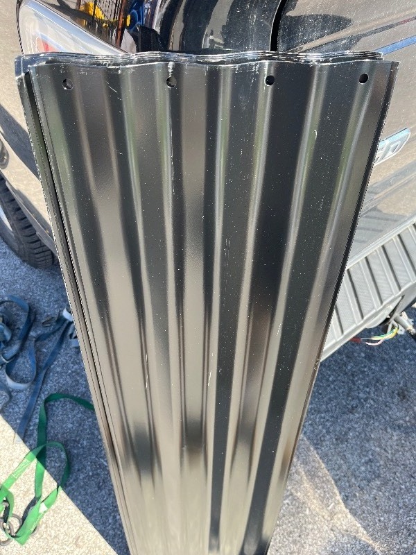 lot 191 image: Heavy Duty Wavy Metal Sheets - Black 48 x 12 - Bundle of 5