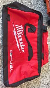 lot 104 image: Milwaukee M18 FUEL Tool Bag Red Black Canvas 24 - Retail $49