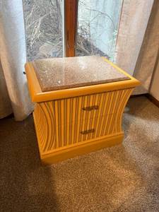 lot 414 image: 2 drawer marble top nightstand 24 x 28 x 20 in
