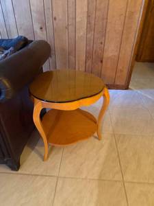 lot 417 image: 2-tier side table with glass top 25 x 24 x 24 in