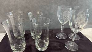 lot 1072 image: Glassware Lot 7 Pieces Drinking Glasses and  Stemmed Wine Goblets