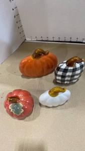 lot 2003 image: Ceramic pumpkins