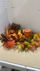 lot 2005 image: Fall arrangements