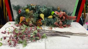 lot 2032 image: Holiday arrangement with cranberry stems